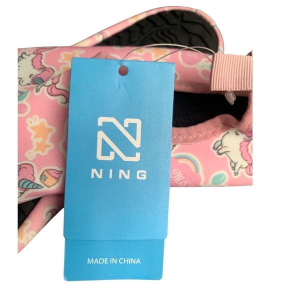 NWT Ning Swim Shoes Size EU 34/35 (US Size 3.5-4) Pink Unicorn - Picture 3 of 11